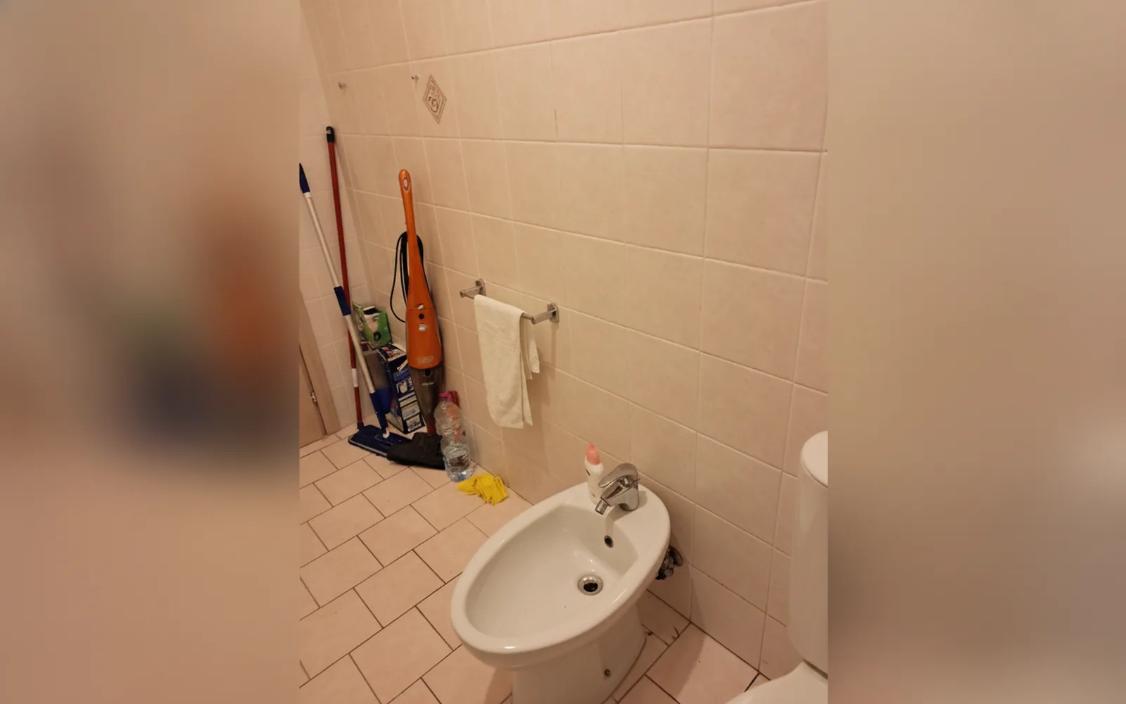 Camera con bagno privato — Principe degli Ulivi, Messina (Sicilia) (foto 12)