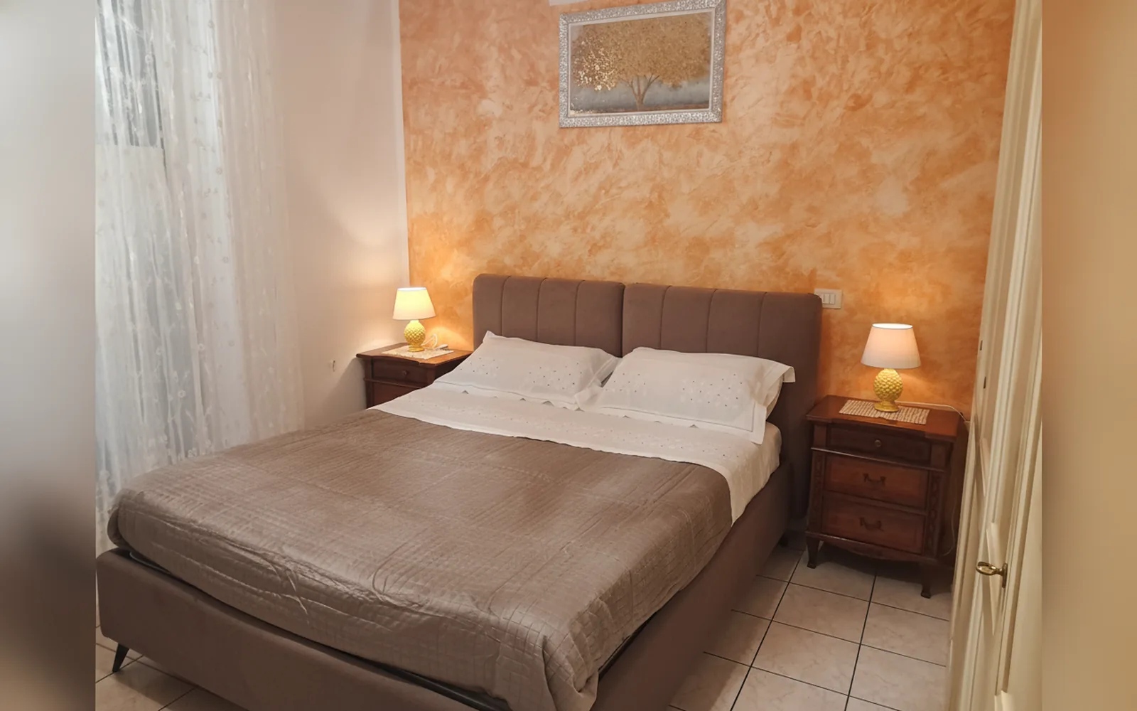 Camera con bagno privato — Principe degli Ulivi, Messina (Sicilia) (foto 5)
